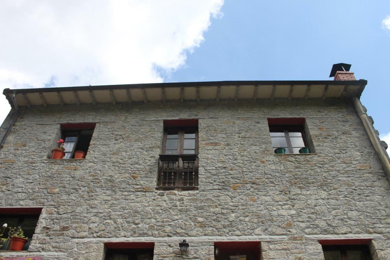 Penzion El Sumiciu Mieres  Exteriér fotografie